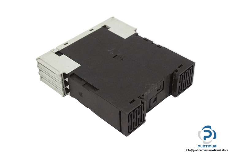 siemens-3rp1576-1nq30-time-relay(used)-1