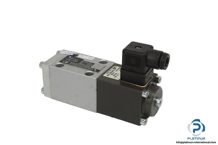 wandfluh-AM22060B-solenoid-operated-poppet-valve-(New)
