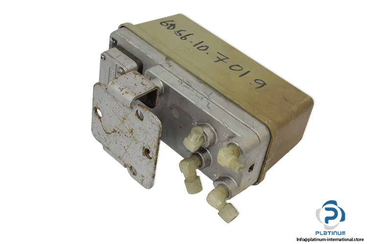 foxboro-556-9-30-pneumatic-computer-(Used)-3