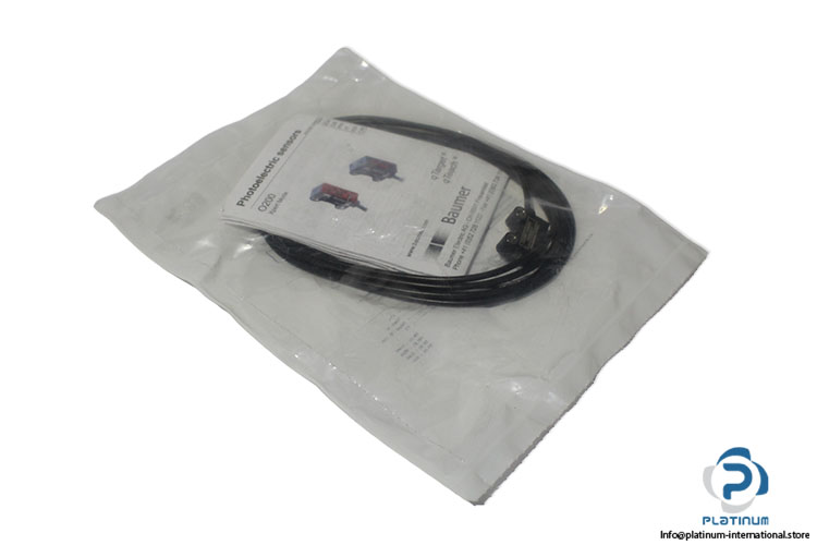 baumer-O200-GL-GW1J-72CV-F160-B005-diffuse-sensor-(new)-(package)