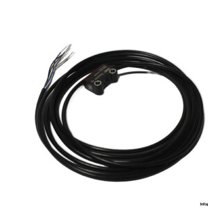 Baumer O200.GR-PV1Z.72CV/BX30 Diffuse Sensor