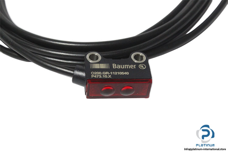 baumer-O200-GR-PV1Z-72CV-BX30-diffuse-sensor-(new)-(package)-2
