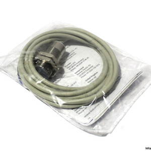 baumer-MDRM-18U9524-2m-magnetic-angle-sensor-(new)-(package)