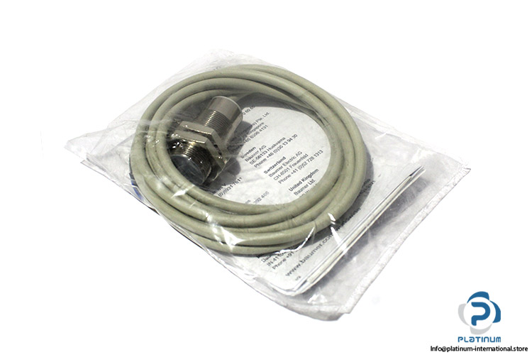 baumer-MDRM-18U9524-2m-magnetic-angle-sensor-(new)-(package)