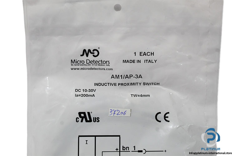micro-detectors-AM1_AP-3A-inductive-proximity-sensor-(new)-(package)-3