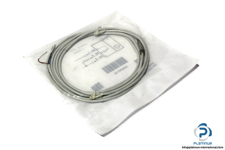 micro-detectors-AH6_AP-1A-inductive-proximity-sensor-(new)-(package)