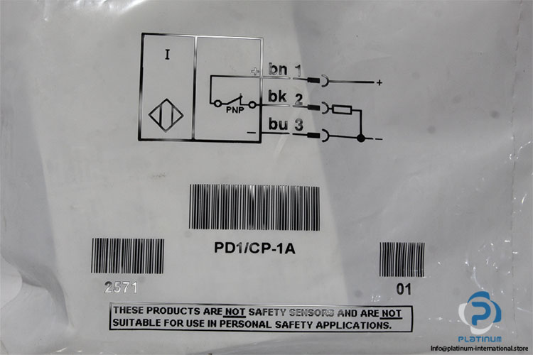 micro-detectors-PD1_CP-1A-inductive-proximity-sensor-(new)-(package)-2