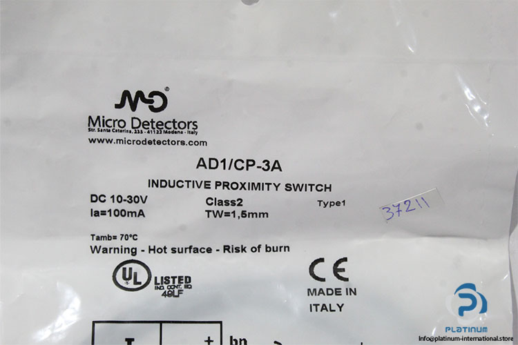 micro-detectors-AD1_CP-3A-inductive-proximity-sensor-(new)-(package)-3
