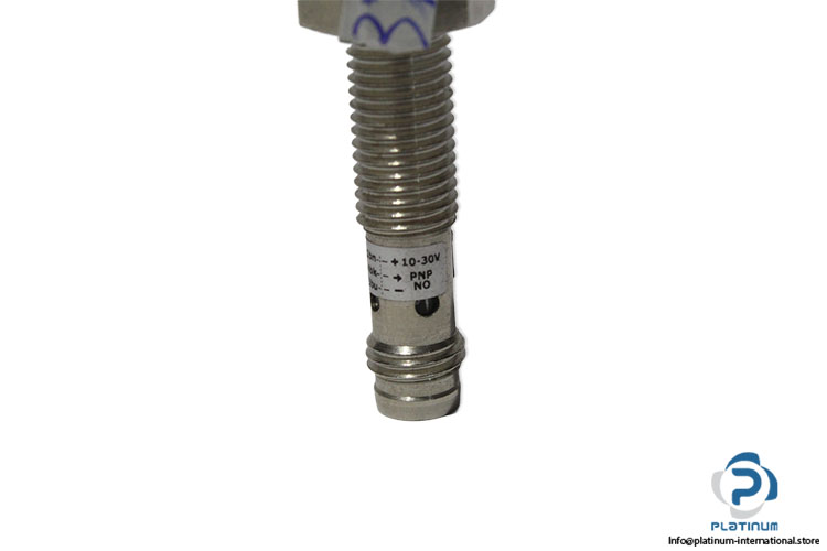 micro-detectors-AE1_AP-2F-inductive-proximity-sensor-(new)-5