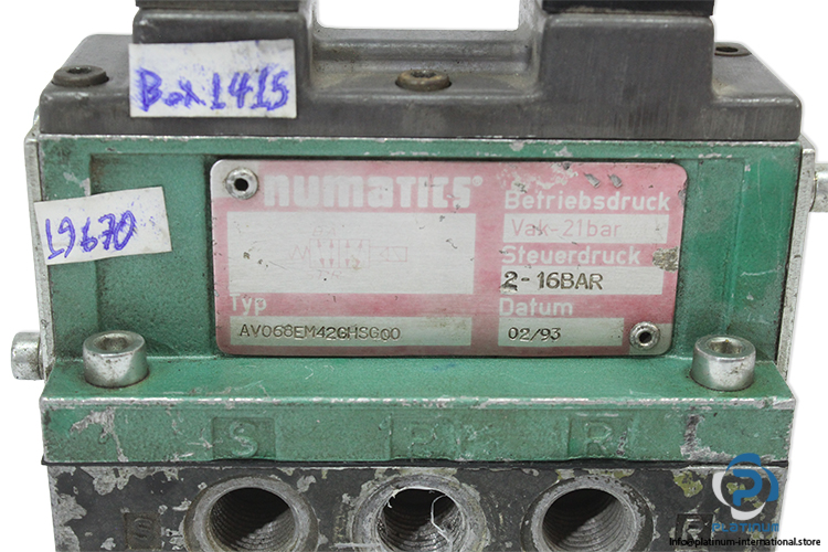 numatics-AV068EM42GHSG00-directional-control-valve-(Used)-1