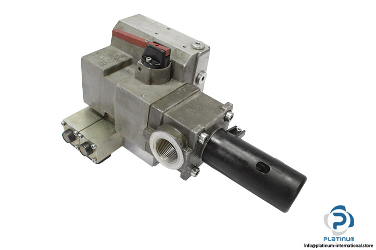 bucher-C-LRV175-114_114-15_30-hydraulic-valve-unit-(Used)-1