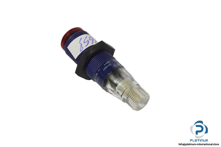telemecanique-XUB9APBNM12-photoelectric-sensor-(used)