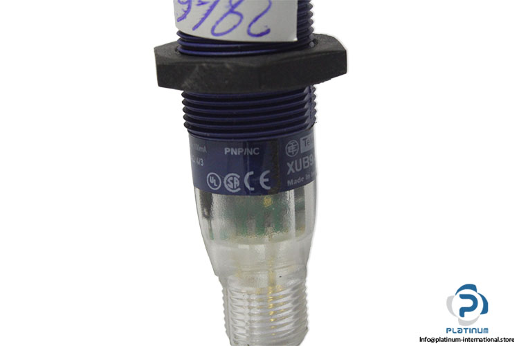 telemecanique-XUB9APBNM12-photoelectric-sensor-(used)-5
