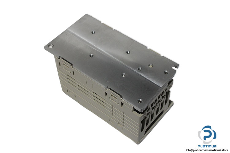 yaskawa-CIMR-VC2A0004JAB-ac-frequency-drive-(new)-(carton)-1