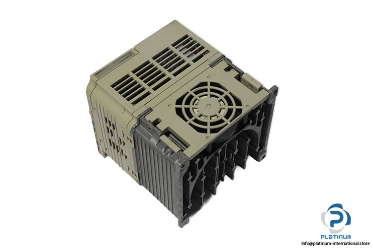 yaskawa-CIMR-VZ4A0011BAA-ac-frequency-drive-(used)-1