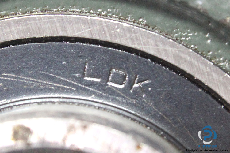LDK-UCFC206-Round-Flange-Ball-Bearing-Unit(new)-5