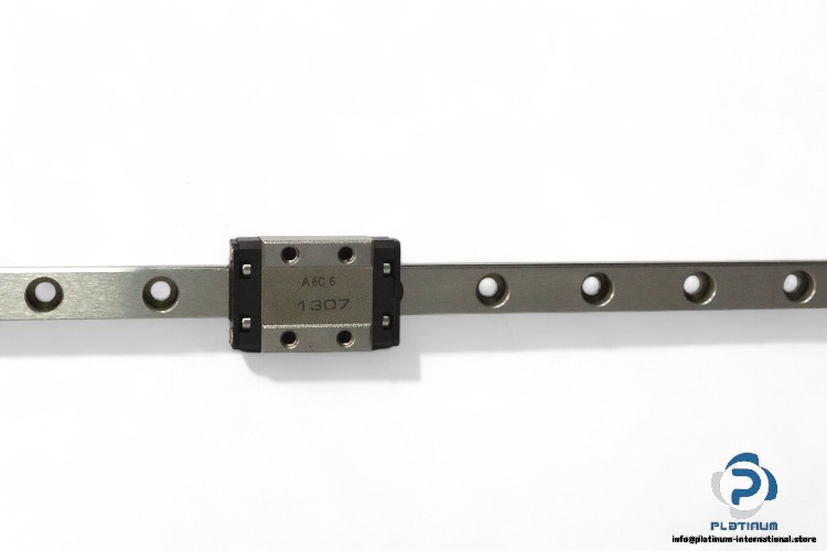thk-RSR-9KM-linear-bearing-block-(used)-2.jpg