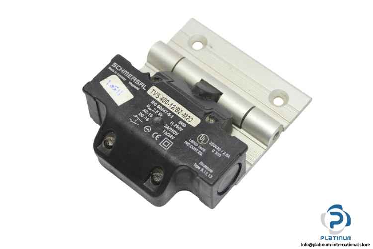 schmersal-TVS-400-12_BZ-M20-safety-switch-(Used)