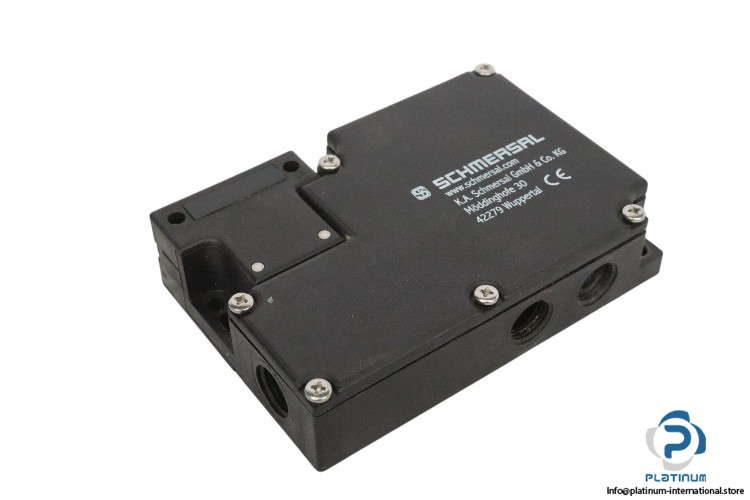 schmersal-AZM-161SK-12_12RKN-024-safety-switch-(new)