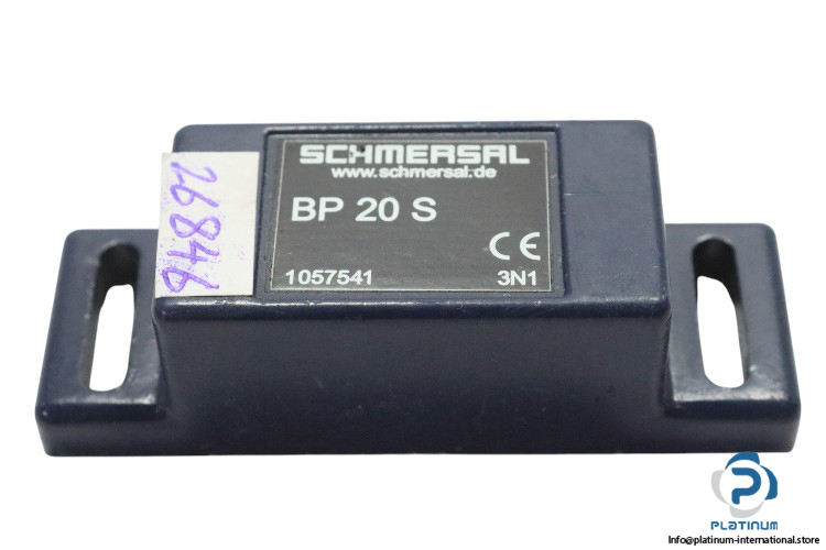 schmersal-BP-20-S-actuating-magnet-(new)-1