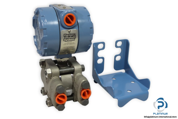 rosemount-DP3-S22-L4-pressure-transmitter-new-carton