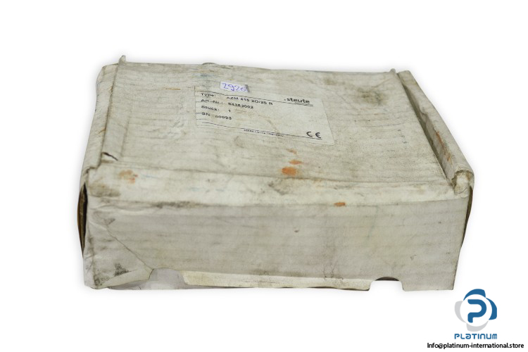 steute-AZM-415-2O_2S-R-solenoid-interlock-(New)-1