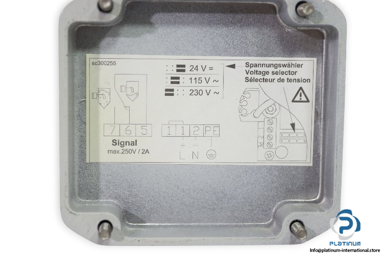 uwt-RN3002-WGSG29LGS29D-rotary-paddle-level-switch-(Used)-3