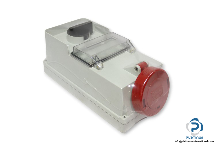 ilme-KI-1664-IB5-interlocked-socket-(New)