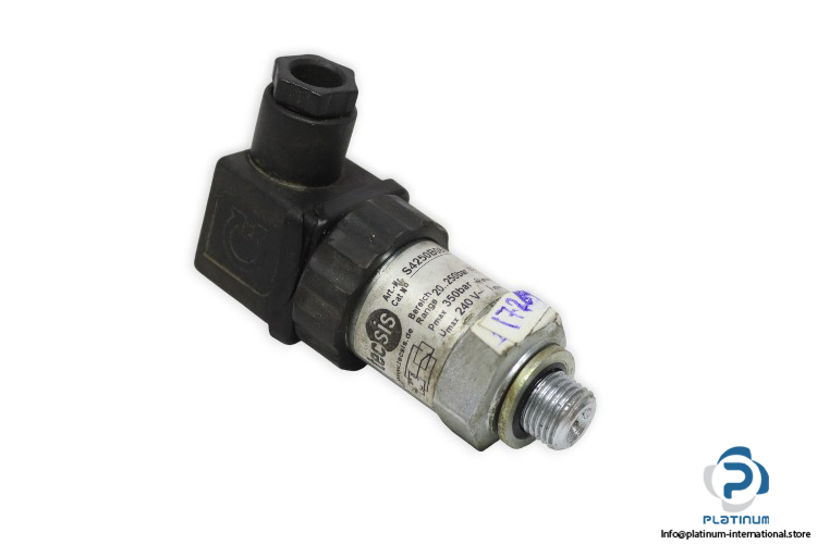 tecsis-S4250B084001-pressure-switch-(used).jpg