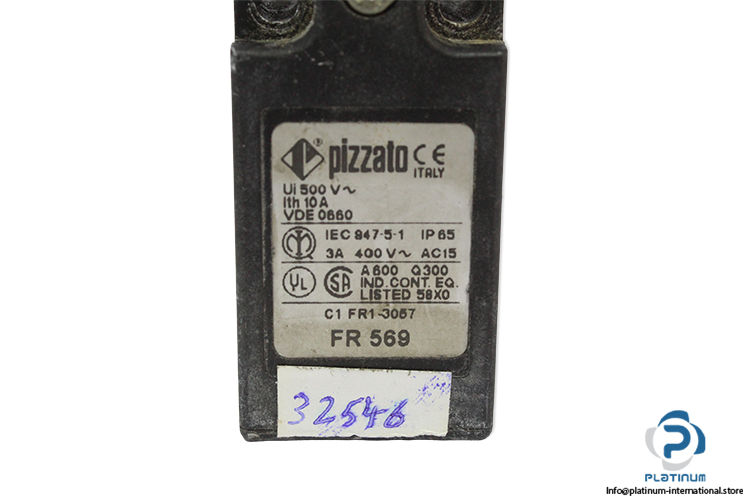 pizzato-FR-569-position-switch-(Used)-1