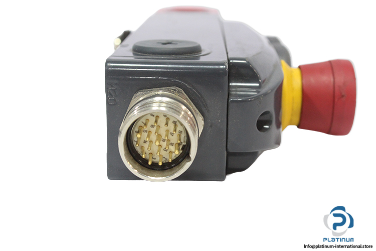 pizzato-ng2d7d412v-s1000-safety-lock-switch(new)-1