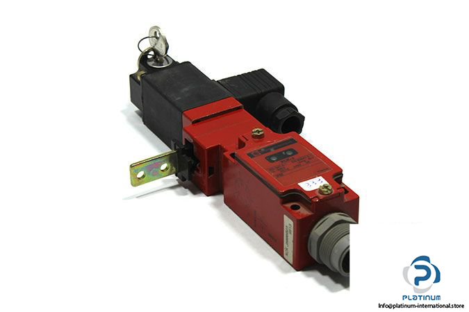 telemecanique-XCK-J59-safety-interlock-switch