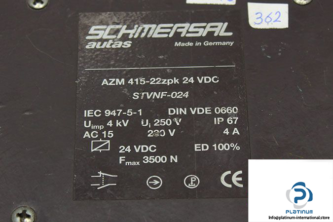 telemecanique-xcs-e7341-safety-interlock-switch-2