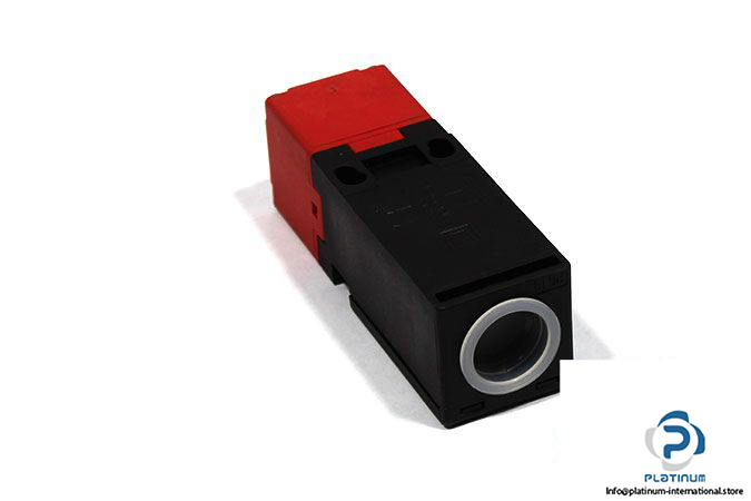 pizzato-fr-692-d2-safety-switch-2
