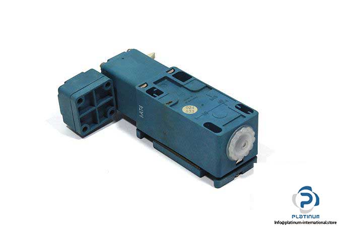 moeller-at-4_11-1_i_zb-safety-limit-switch-2