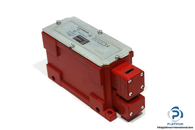 schmersal-TKM_90_230VAC-safety-interlock-switch