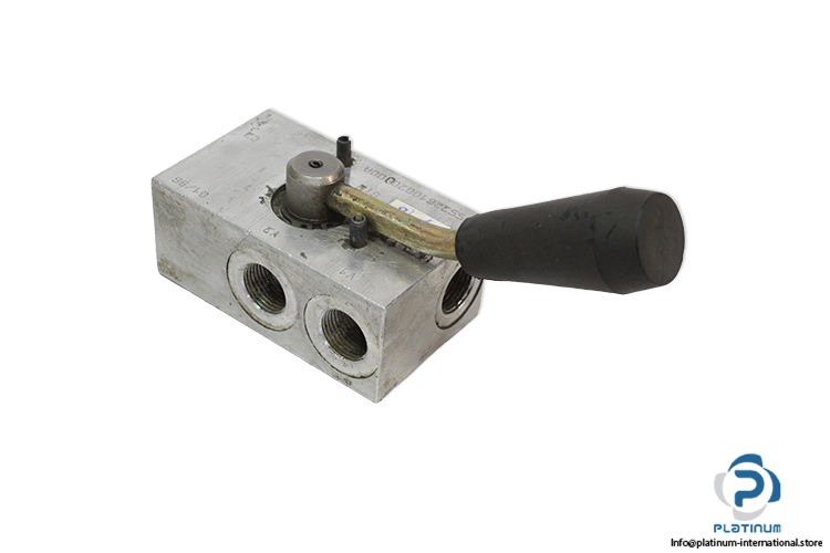 05522610020000A-flow-control-valve-(Used).jpg