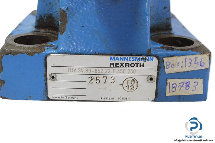 rexroth-DB-20-2-52_250B-pressure-relief-valve-(Used)-2.jpg