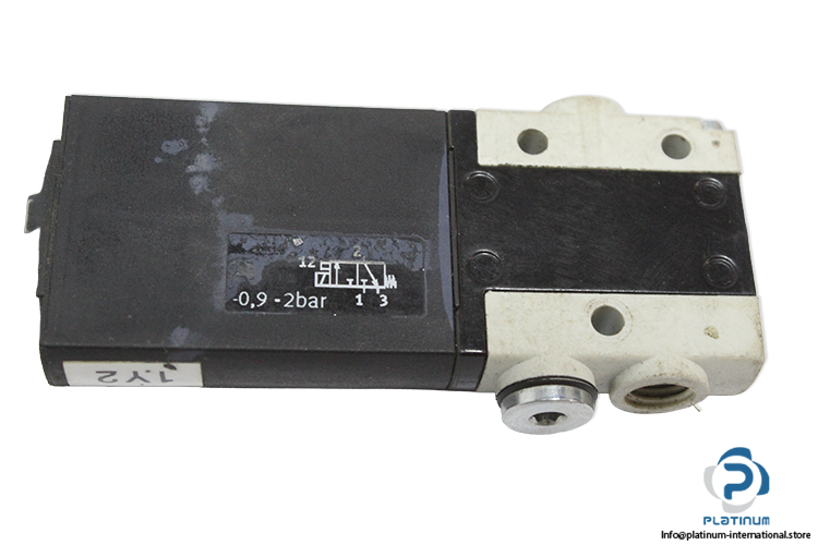 Festo-549218-solenoid-valve(new)-3.jpg
