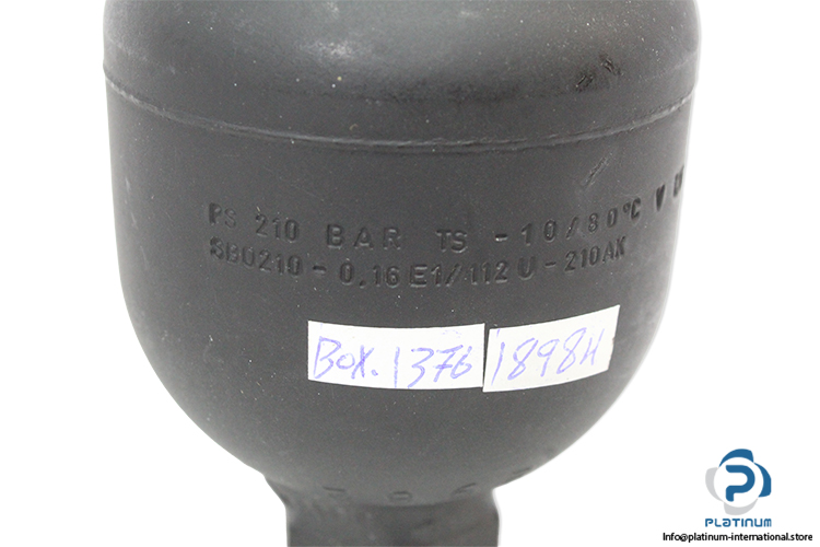 Hydac-sbo210-0.16e1-112u-210ak-diaphragm-accumulator(new)-1.jpg