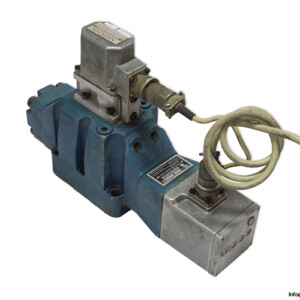 Moog D061-603AC Single Stage Servo Valve