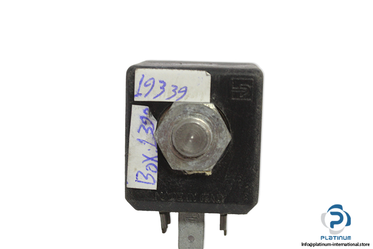 parker-kt09-solenoid-valve(used)-2.jpg