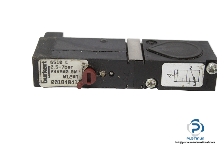 Burkert-6510c25-7bar24vba0.8w-w12mt-3-2-way-solenoid-valve(used)-1.jpg