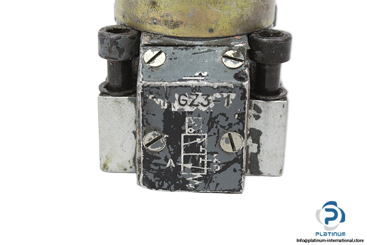 hawe-GZ3-1-directional-seated-valve-(Used)-3.jpg