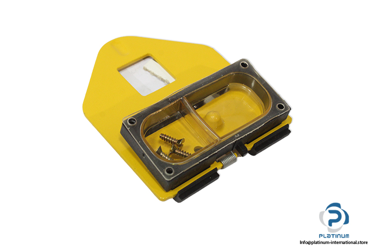 moeller-G-PKZM1-pad-lock-(New).jpg