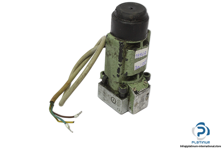 hawe-WR-2-1-directional-seated-valve-(Used).jpg