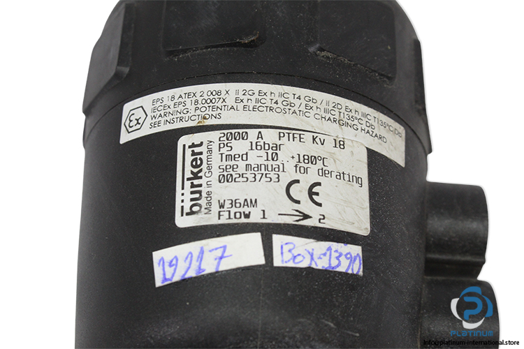 burkert-2000APTFEKV18-angle-seat-valve-(New)-1.jpg