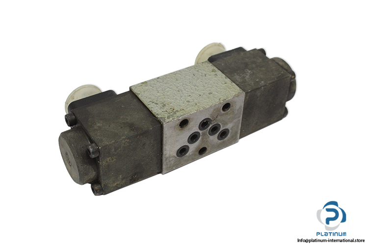 wandfluh-BE4D41-directional-valve-(Used)-2.jpg