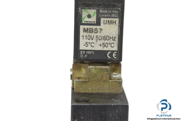 pneumax-414-2.52.0.1.m2-pneumatic-valve(used)-2.jpg