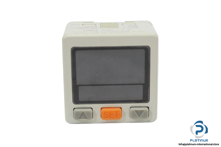 smc-ise30a-01-b-m-pressure-switch(new)-1.jpg